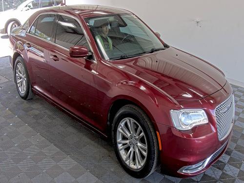 2019 Chrysler 300 Touring